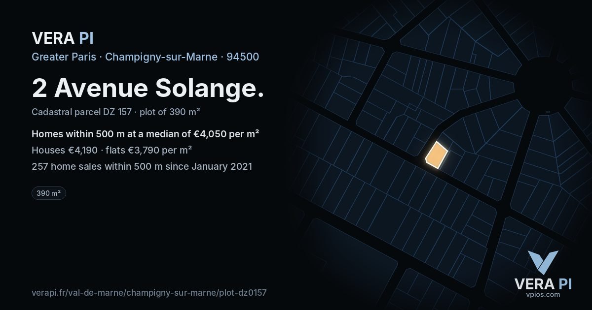 2 Avenue Solange, Champigny-sur-Marne at night – the plot lit, the parcels around coloured by the prices near them