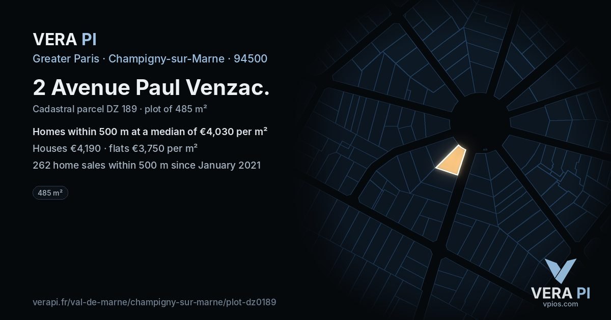 2 Avenue Paul Venzac, Champigny-sur-Marne at night – the plot lit, the parcels around coloured by the prices near them
