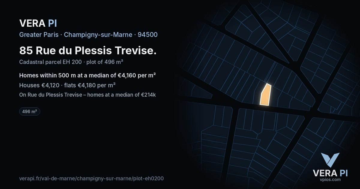 85 Rue du Plessis Trevise, Champigny-sur-Marne at night – the plot lit, the parcels around coloured by the prices near them
