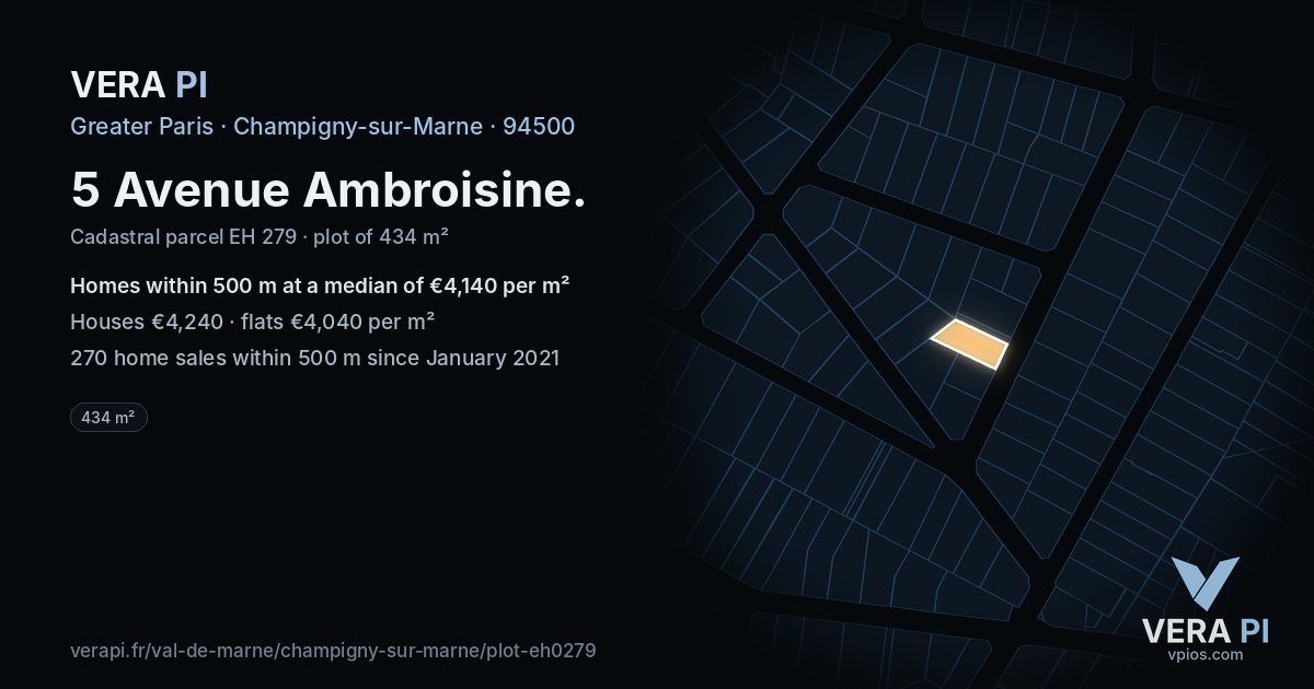 5 Avenue Ambroisine, Champigny-sur-Marne at night – the plot lit, the parcels around coloured by the prices near them