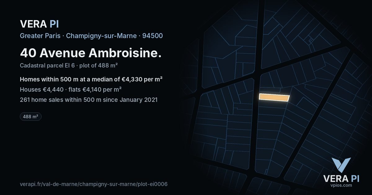 40 Avenue Ambroisine, Champigny-sur-Marne at night – the plot lit, the parcels around coloured by the prices near them