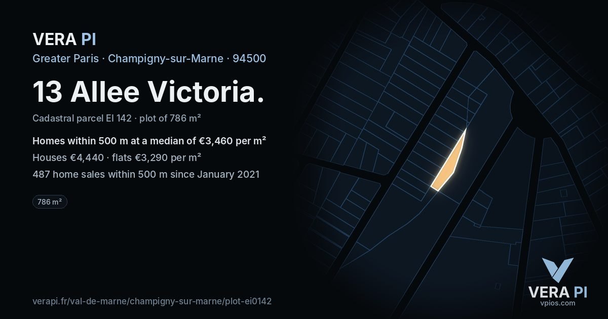 13 Allee Victoria, Champigny-sur-Marne at night – the plot lit, the parcels around coloured by the prices near them