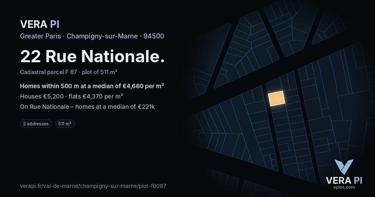 22 Rue Nationale, Champigny-sur-Marne at night – the plot lit, the parcels around coloured by the prices near them