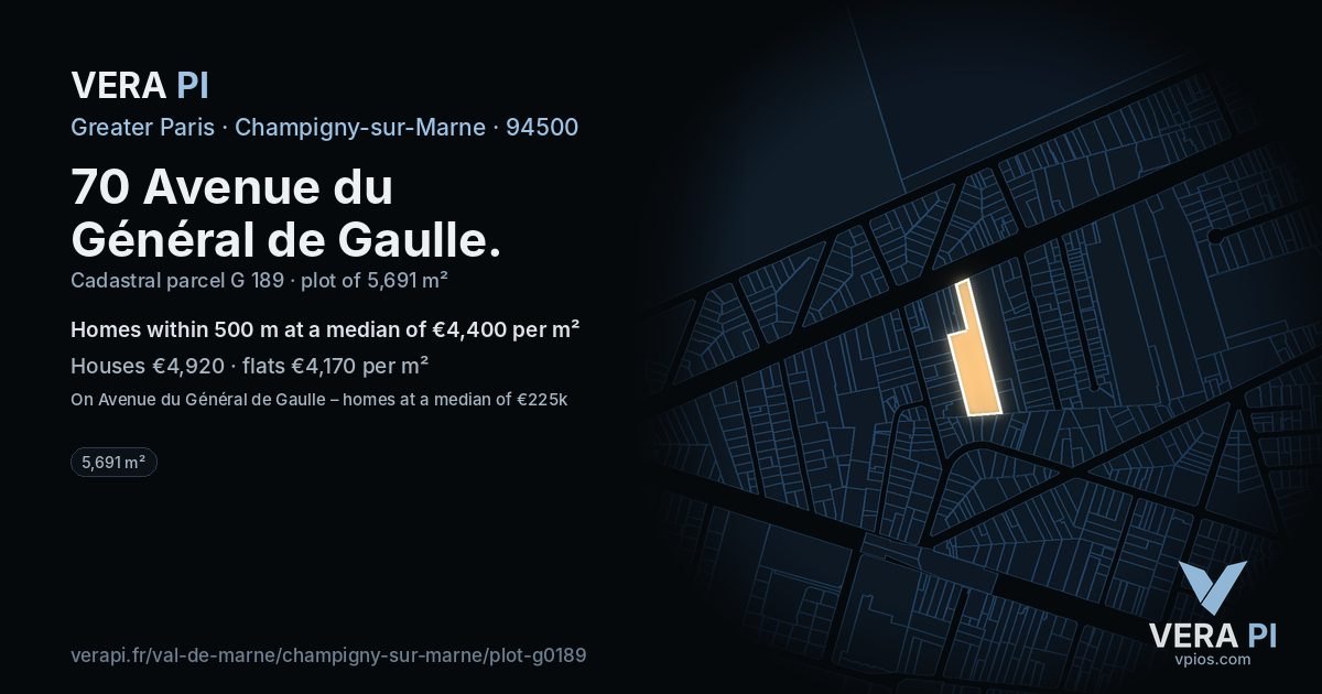 70 Avenue du Général de Gaulle, Champigny-sur-Marne at night – the plot lit, the parcels around coloured by the prices near them