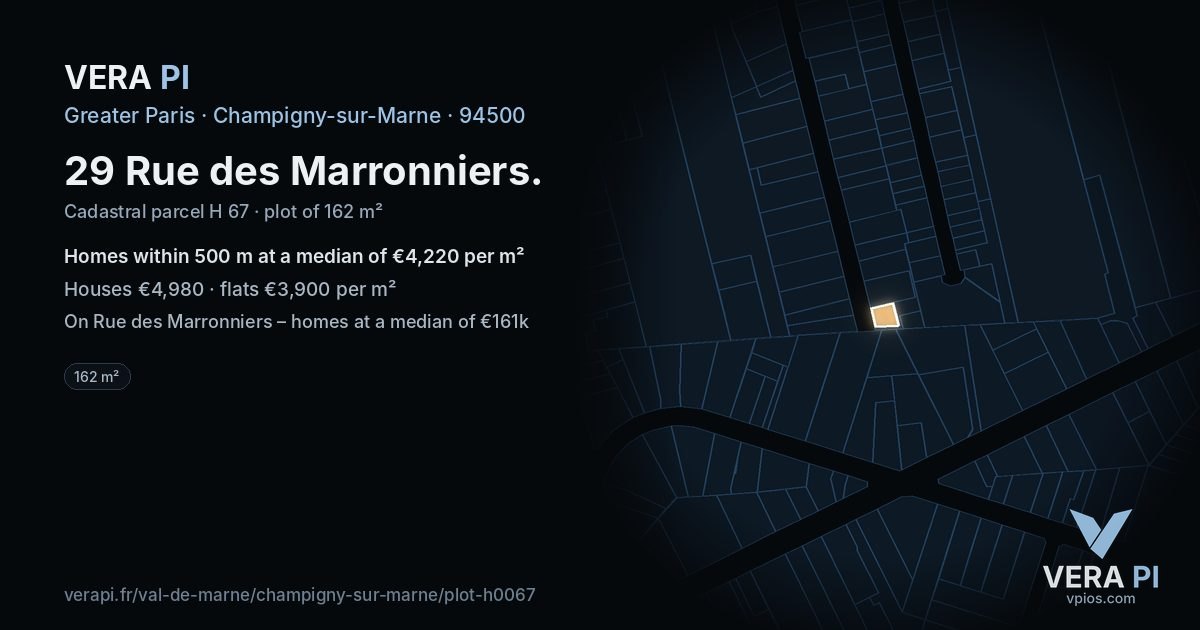 29 Rue des Marronniers, Champigny-sur-Marne at night – the plot lit, the parcels around coloured by the prices near them