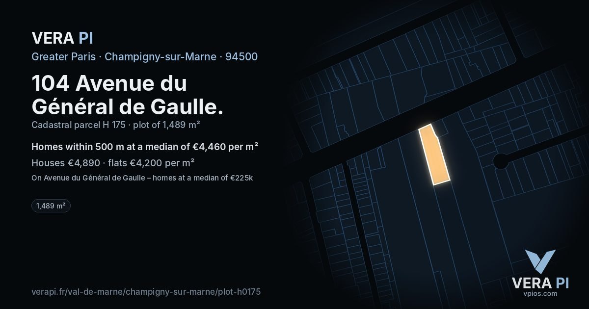 104 Avenue du Général de Gaulle, Champigny-sur-Marne at night – the plot lit, the parcels around coloured by the prices near them