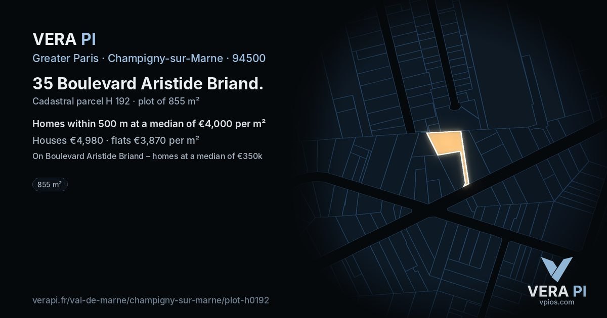 35 Boulevard Aristide Briand, Champigny-sur-Marne at night – the plot lit, the parcels around coloured by the prices near them