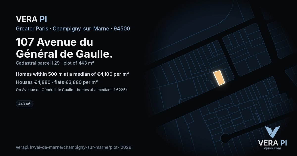 107 Avenue du Général de Gaulle, Champigny-sur-Marne at night – the plot lit, the parcels around coloured by the prices near them