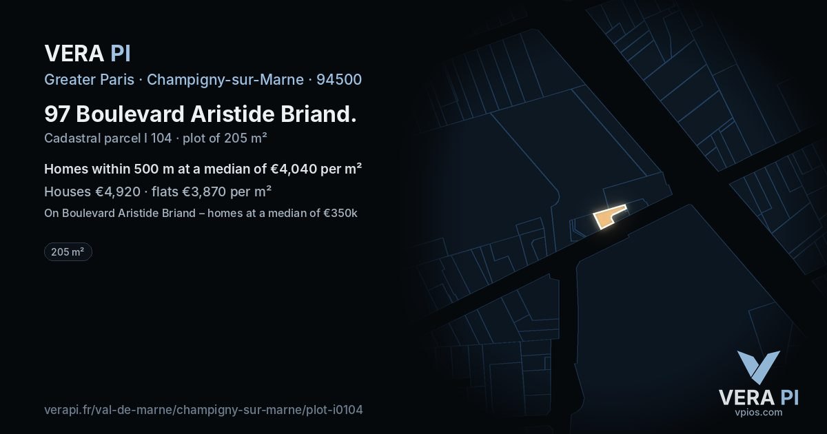 97 Boulevard Aristide Briand, Champigny-sur-Marne at night – the plot lit, the parcels around coloured by the prices near them