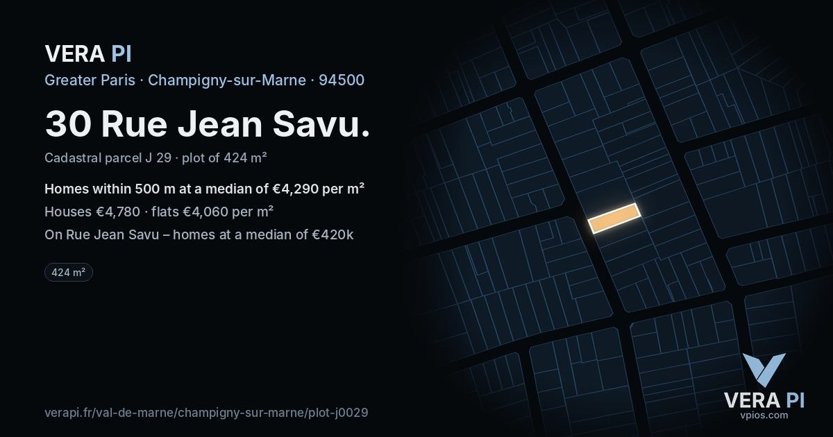 30 Rue Jean Savu, Champigny-sur-Marne at night – the plot lit, the parcels around coloured by the prices near them