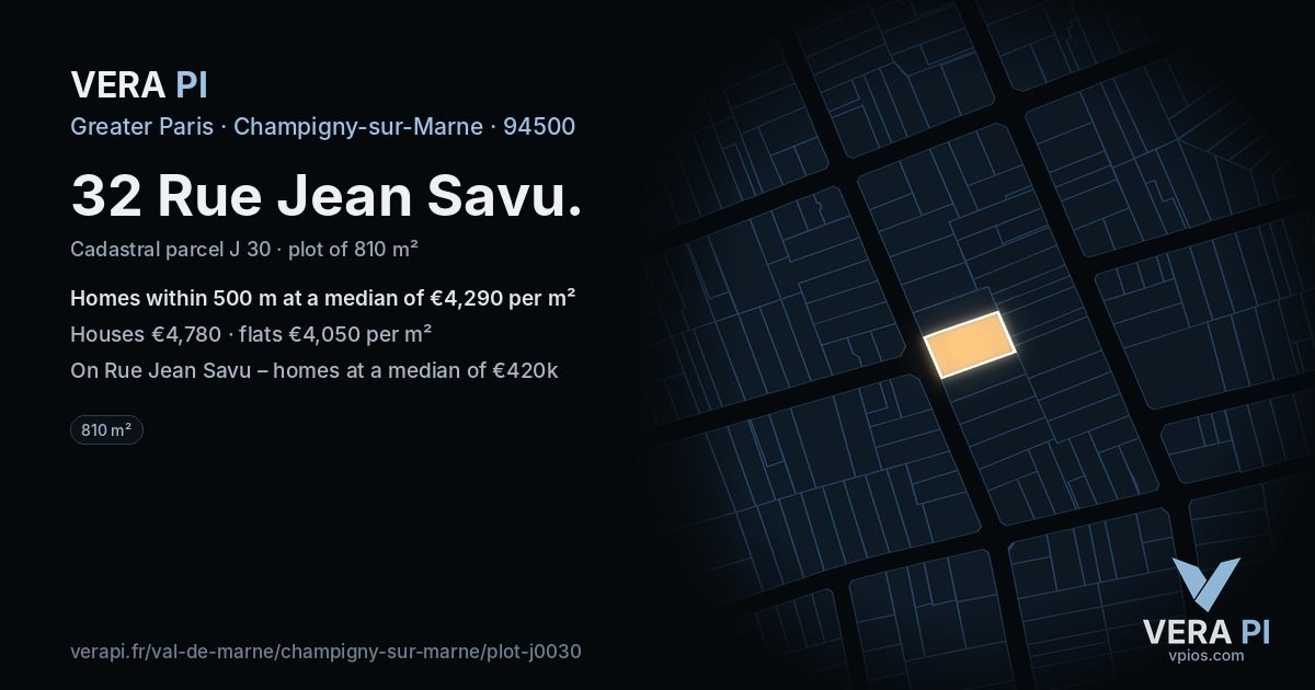 32 Rue Jean Savu, Champigny-sur-Marne at night – the plot lit, the parcels around coloured by the prices near them