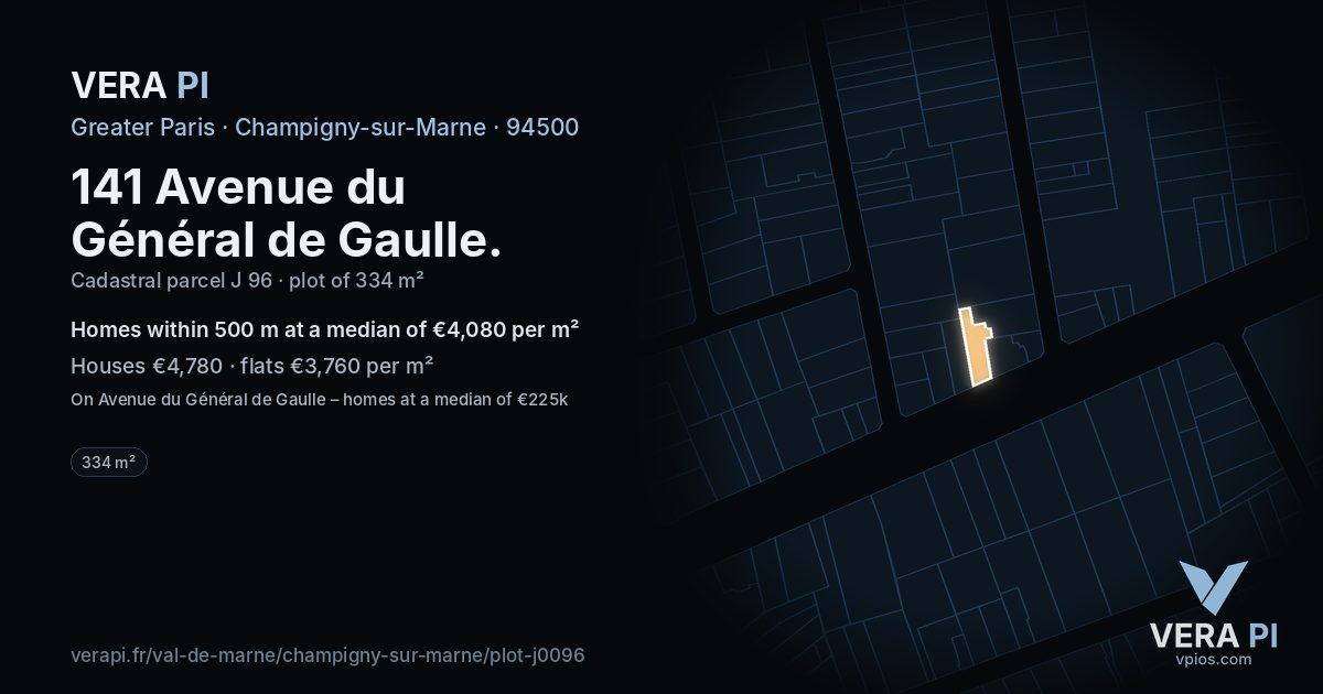 141 Avenue du Général de Gaulle, Champigny-sur-Marne at night – the plot lit, the parcels around coloured by the prices near them