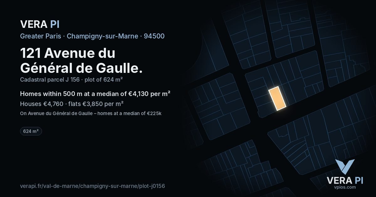 121 Avenue du Général de Gaulle, Champigny-sur-Marne at night – the plot lit, the parcels around coloured by the prices near them