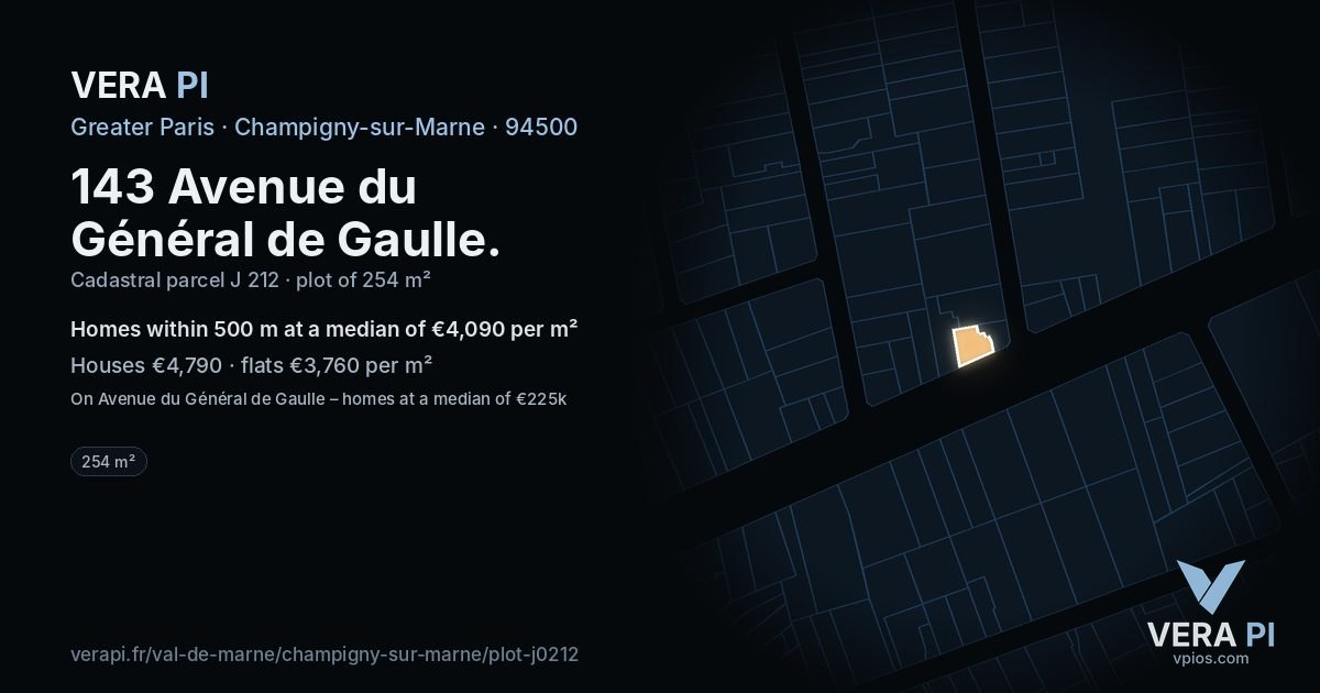 143 Avenue du Général de Gaulle, Champigny-sur-Marne at night – the plot lit, the parcels around coloured by the prices near them