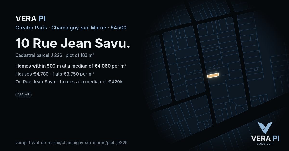 10 Rue Jean Savu, Champigny-sur-Marne at night – the plot lit, the parcels around coloured by the prices near them