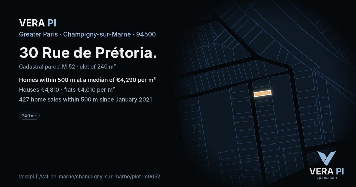 30 Rue de Prétoria, Champigny-sur-Marne at night – the plot lit, the parcels around coloured by the prices near them