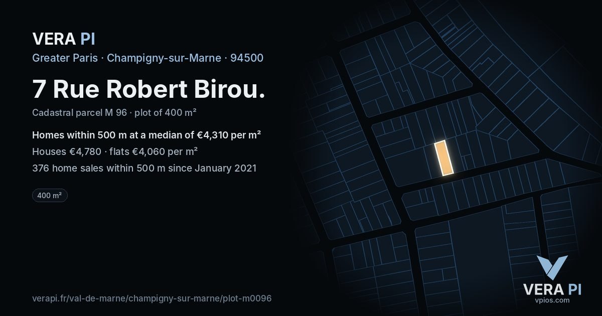 7 Rue Robert Birou, Champigny-sur-Marne at night – the plot lit, the parcels around coloured by the prices near them