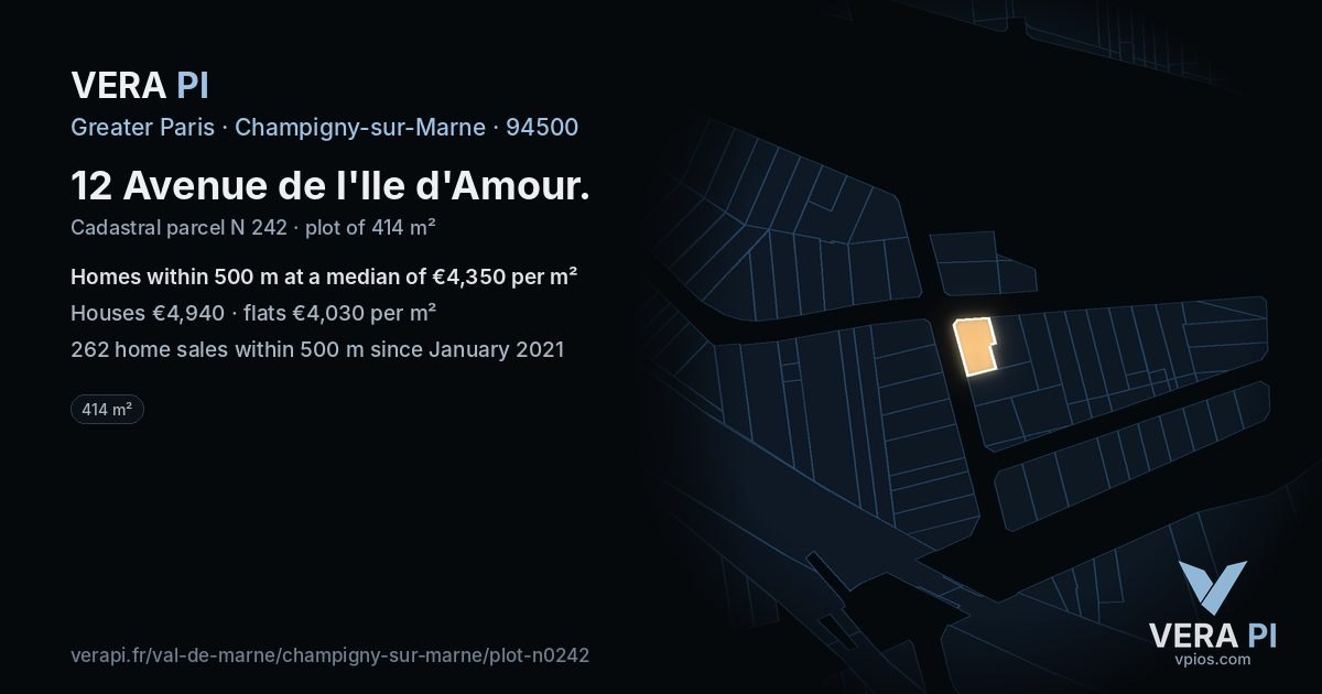 12 Avenue de l'Ile d'Amour, Champigny-sur-Marne at night – the plot lit, the parcels around coloured by the prices near them
