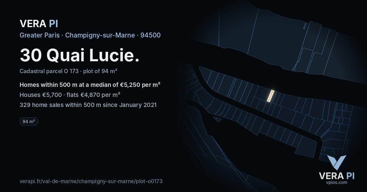 30 Quai Lucie, Champigny-sur-Marne at night – the plot lit, the parcels around coloured by the prices near them