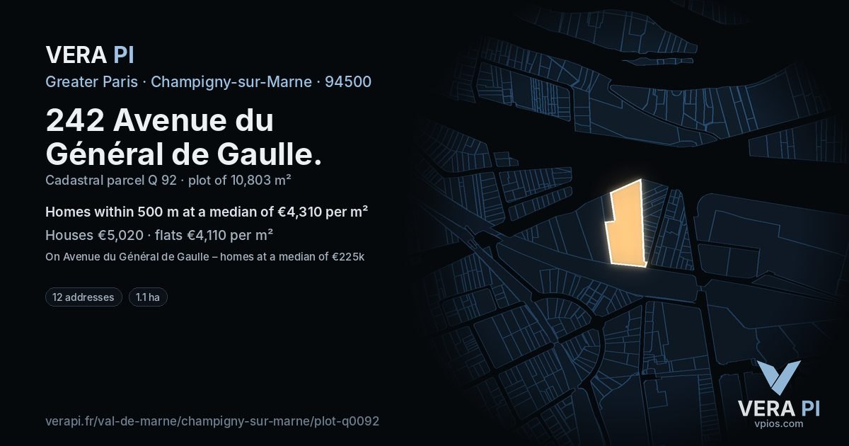 242 Avenue du Général de Gaulle, Champigny-sur-Marne at night – the plot lit, the parcels around coloured by the prices near them
