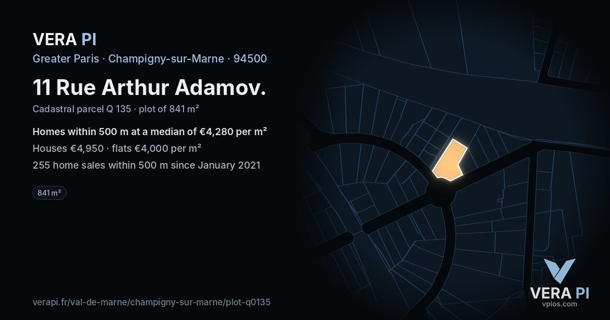 11 Rue Arthur Adamov, Champigny-sur-Marne at night – the plot lit, the parcels around coloured by the prices near them