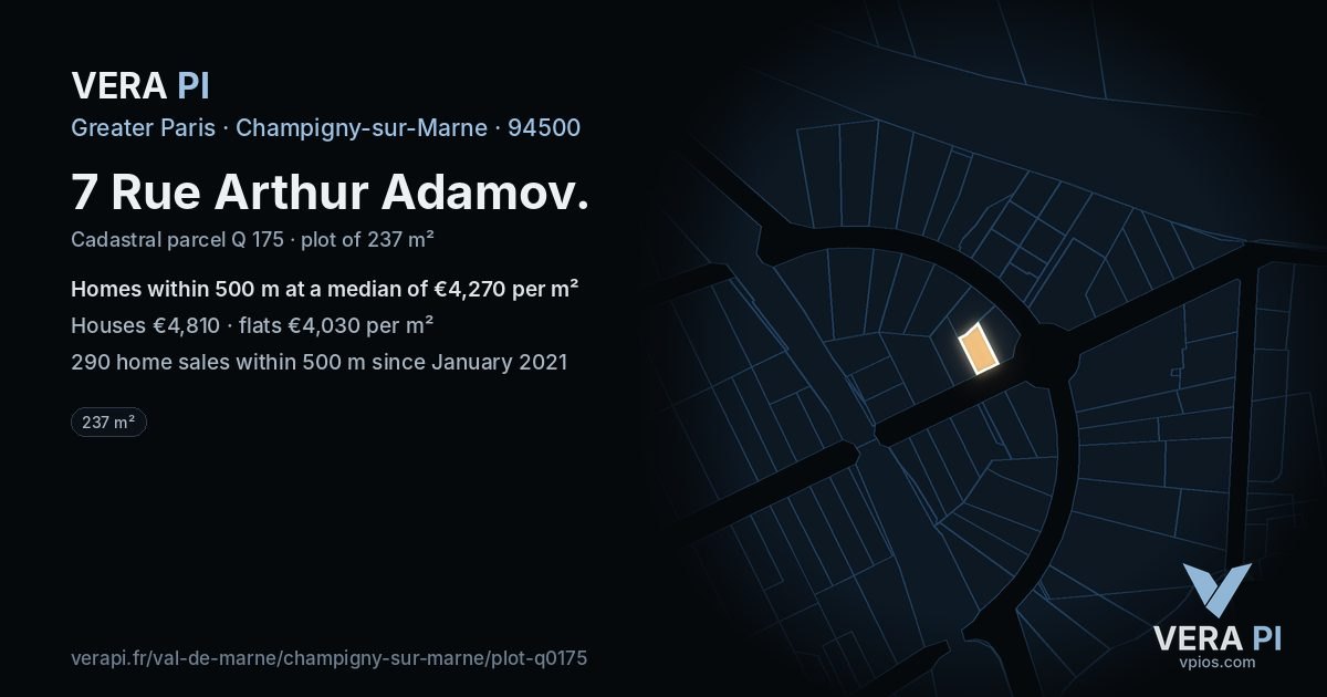 7 Rue Arthur Adamov, Champigny-sur-Marne at night – the plot lit, the parcels around coloured by the prices near them