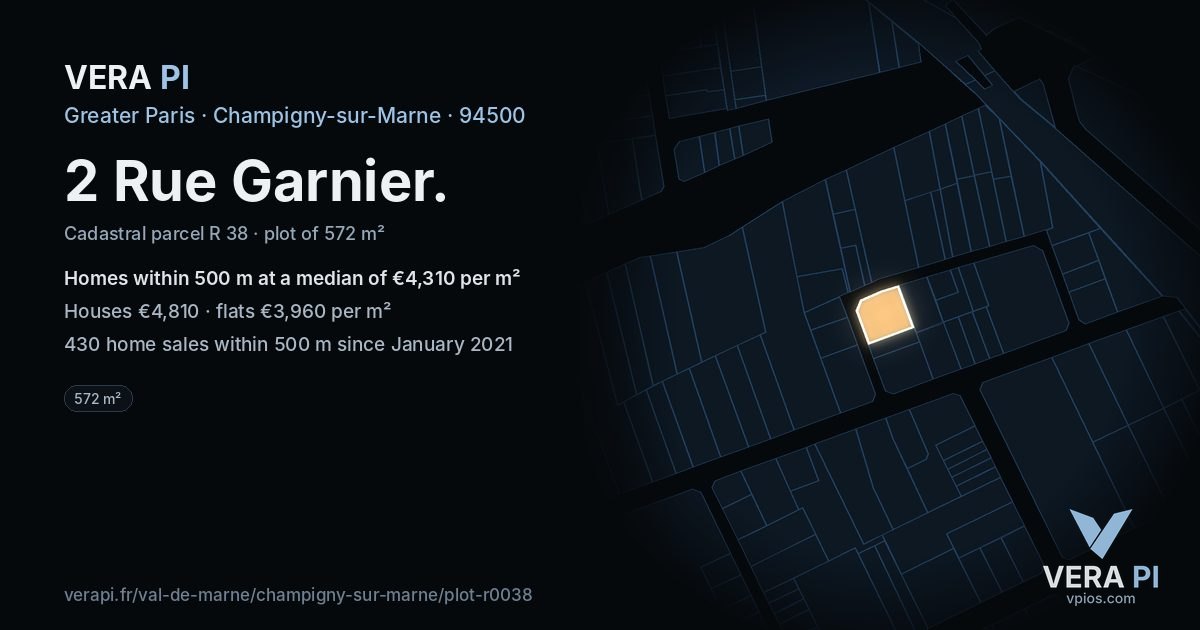 2 Rue Garnier, Champigny-sur-Marne at night – the plot lit, the parcels around coloured by the prices near them