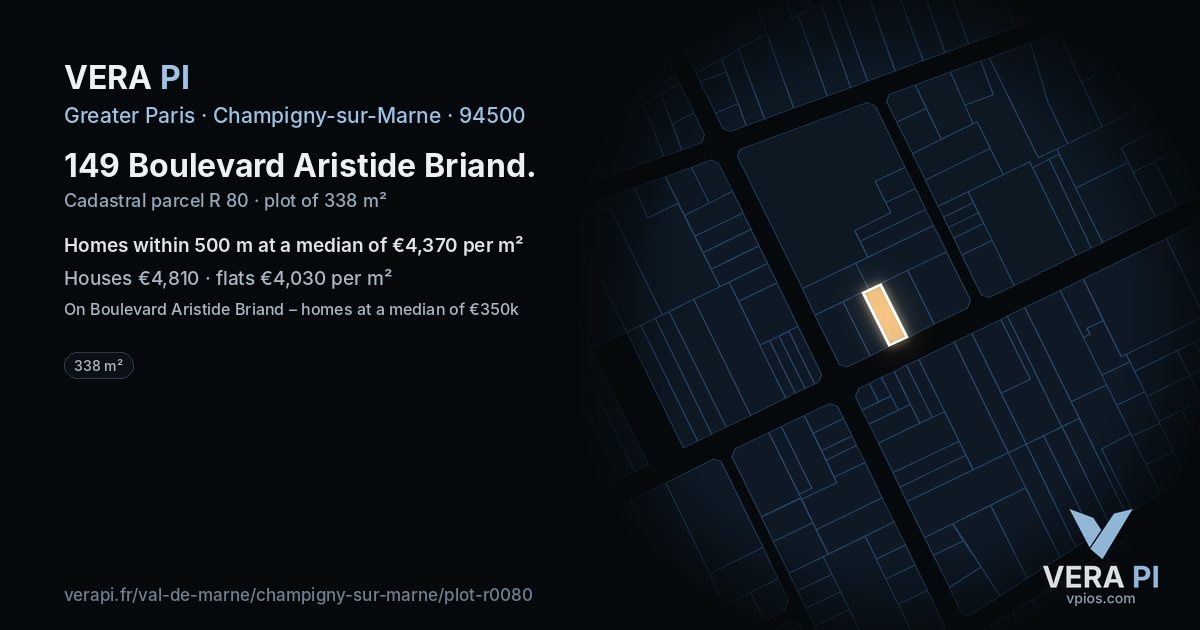 149 Boulevard Aristide Briand, Champigny-sur-Marne at night – the plot lit, the parcels around coloured by the prices near them