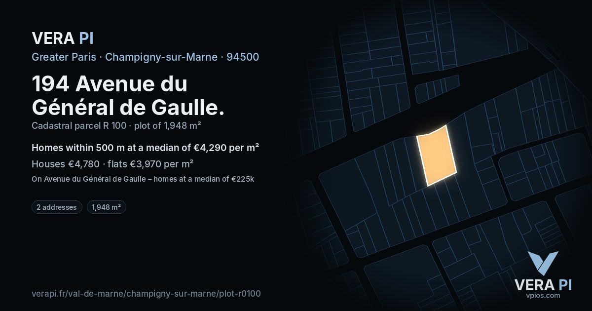 194 Avenue du Général de Gaulle, Champigny-sur-Marne at night – the plot lit, the parcels around coloured by the prices near them