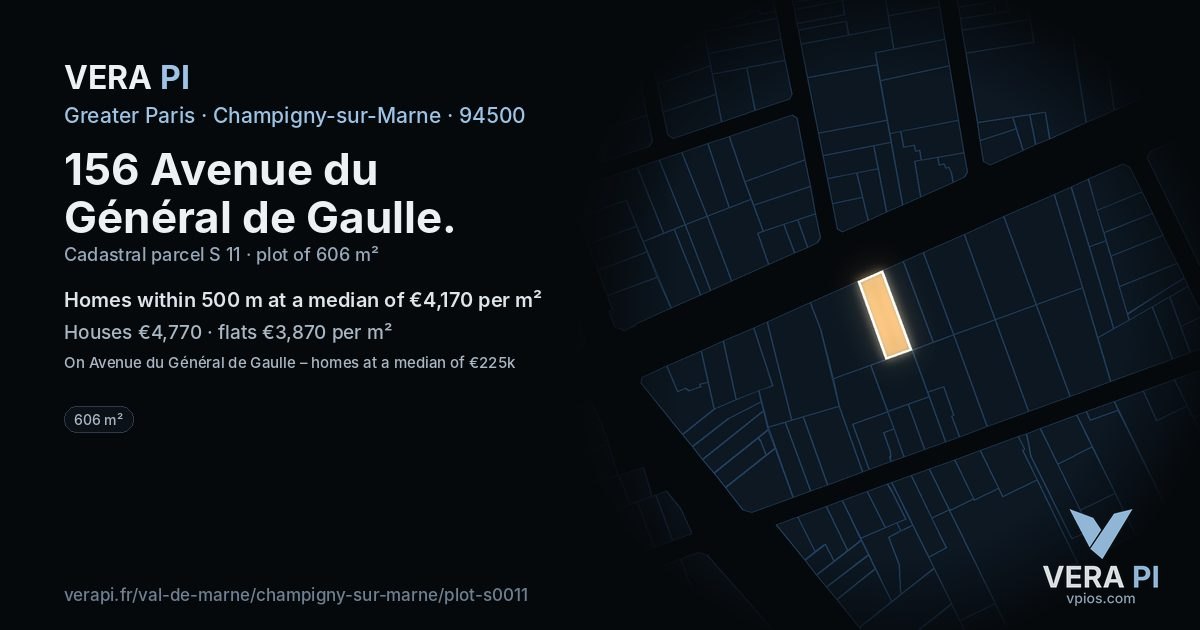 156 Avenue du Général de Gaulle, Champigny-sur-Marne at night – the plot lit, the parcels around coloured by the prices near them
