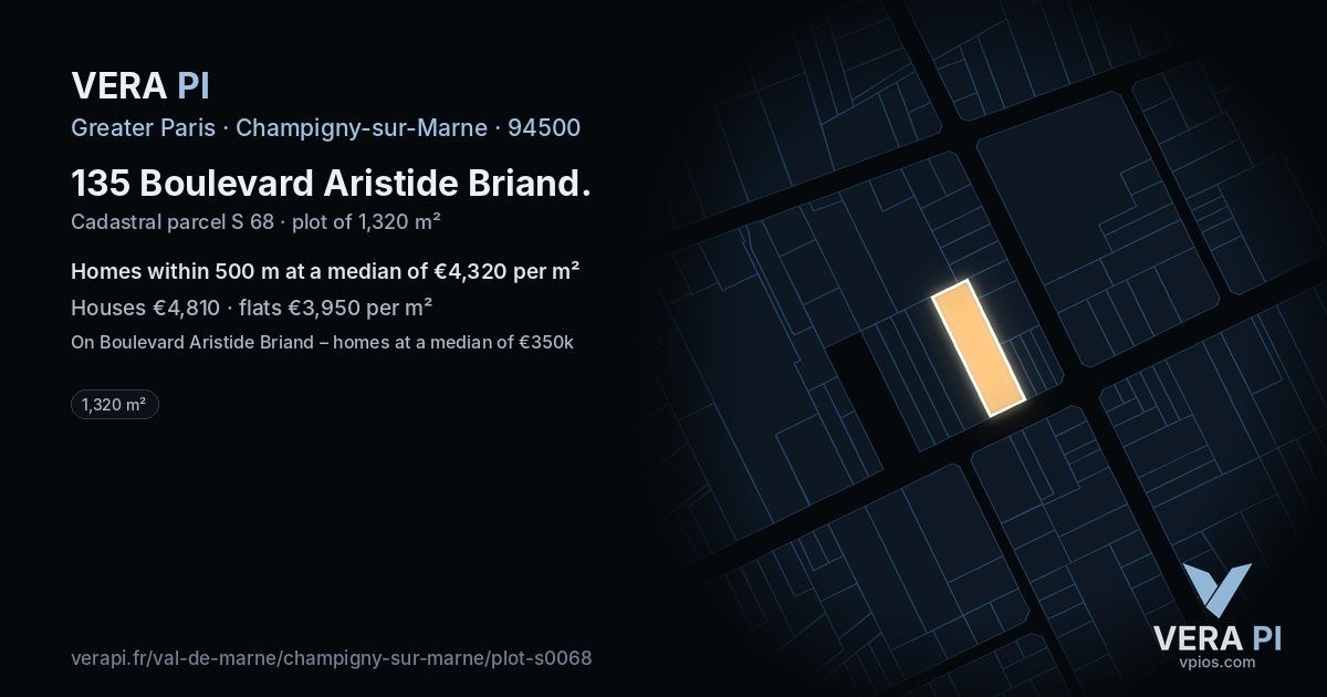 135 Boulevard Aristide Briand, Champigny-sur-Marne at night – the plot lit, the parcels around coloured by the prices near them
