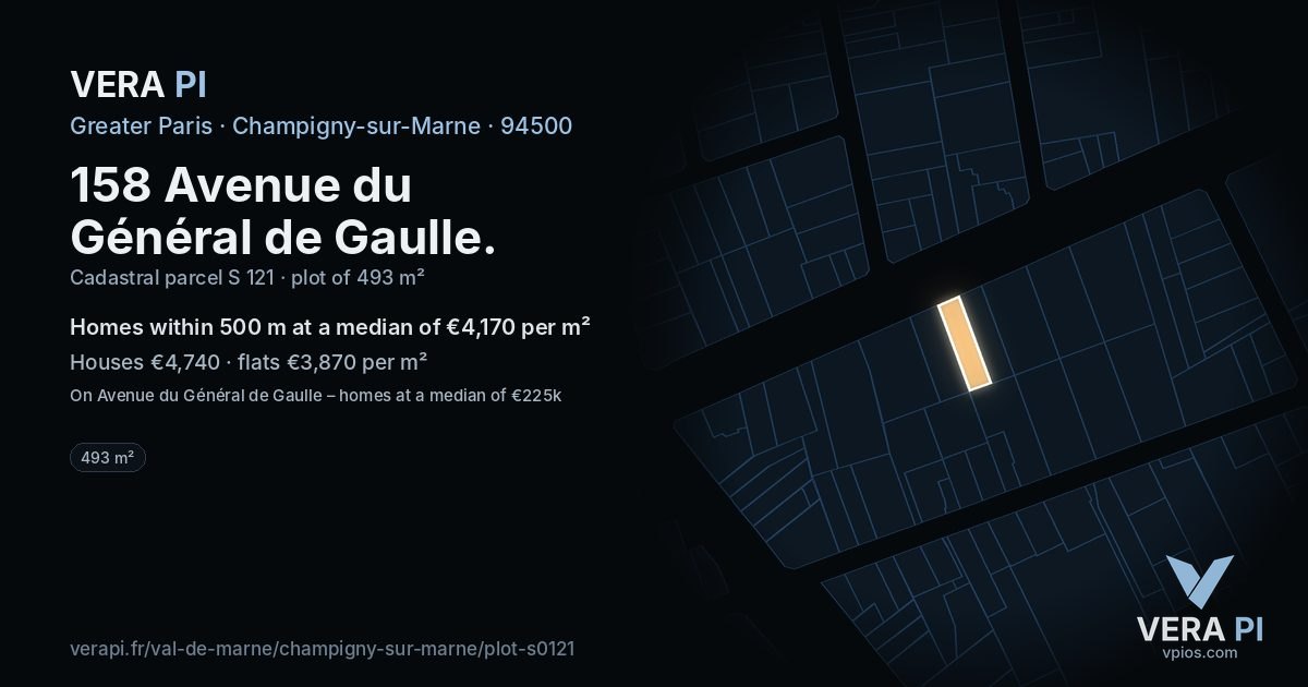 158 Avenue du Général de Gaulle, Champigny-sur-Marne at night – the plot lit, the parcels around coloured by the prices near them
