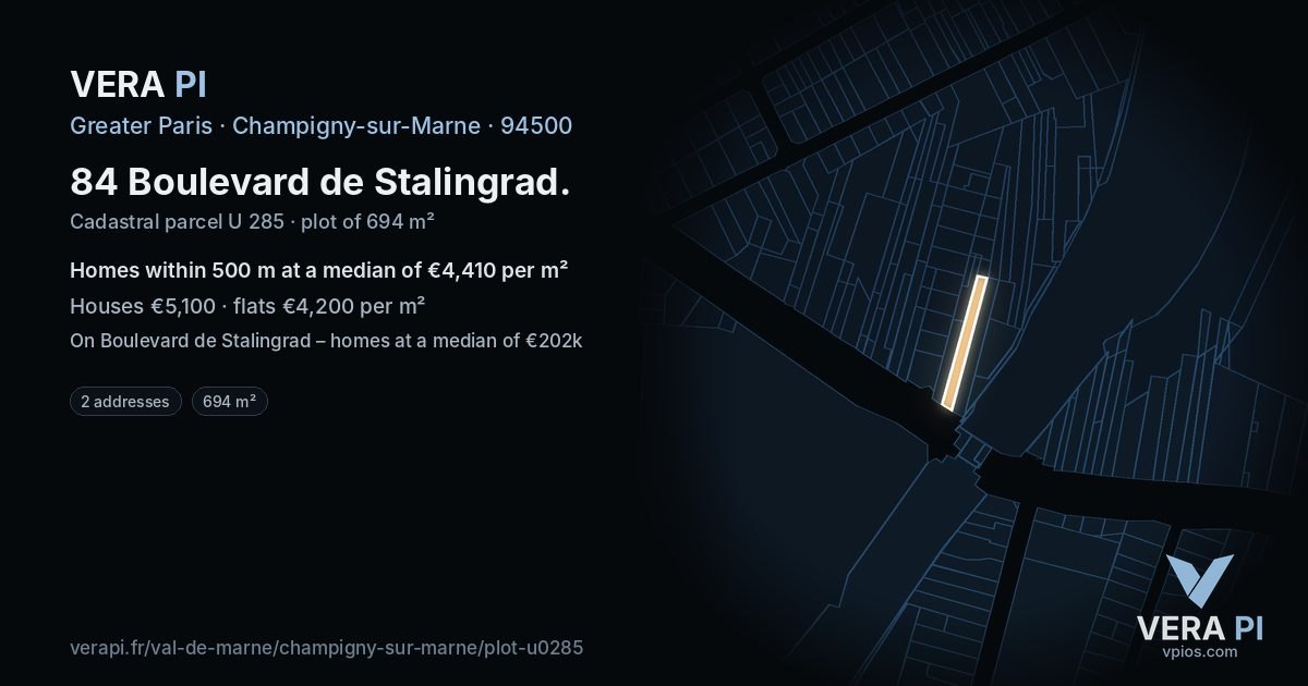 84 Boulevard de Stalingrad, Champigny-sur-Marne at night – the plot lit, the parcels around coloured by the prices near them