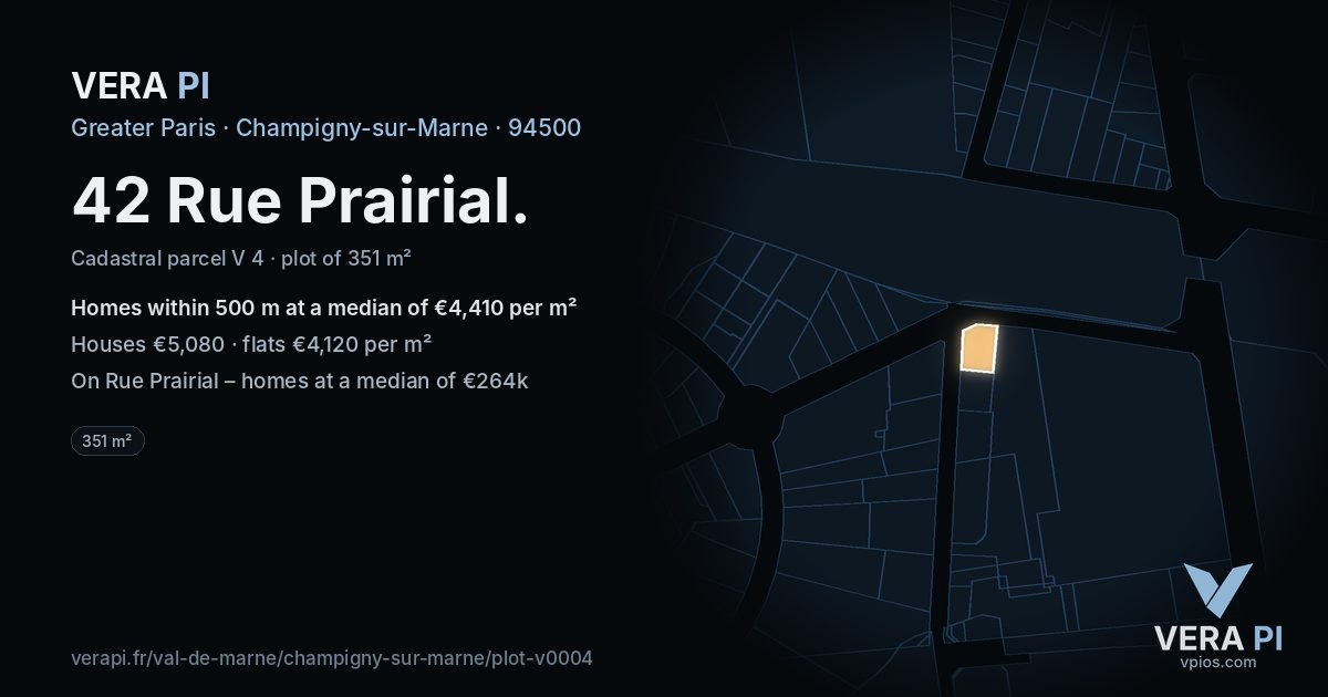 42 Rue Prairial, Champigny-sur-Marne at night – the plot lit, the parcels around coloured by the prices near them
