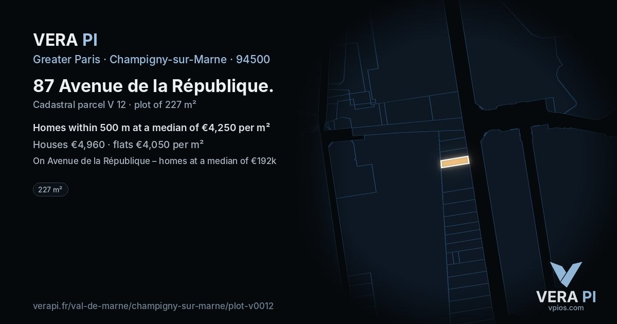 87 Avenue de la République, Champigny-sur-Marne at night – the plot lit, the parcels around coloured by the prices near them