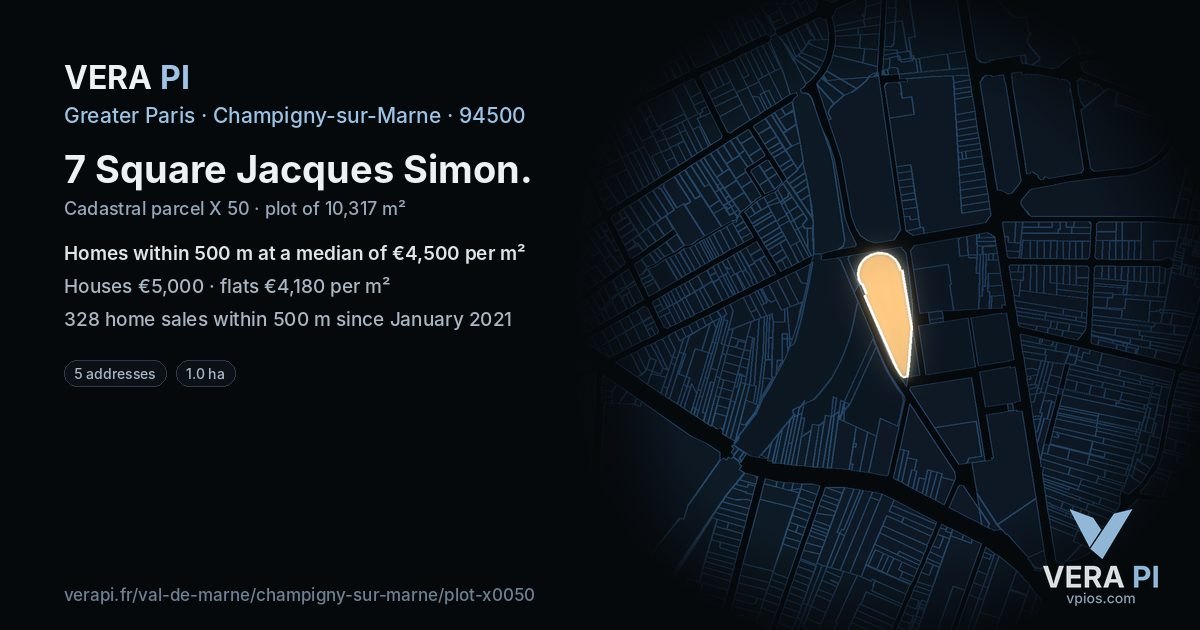 7 Square Jacques Simon, Champigny-sur-Marne at night – the plot lit, the parcels around coloured by the prices near them