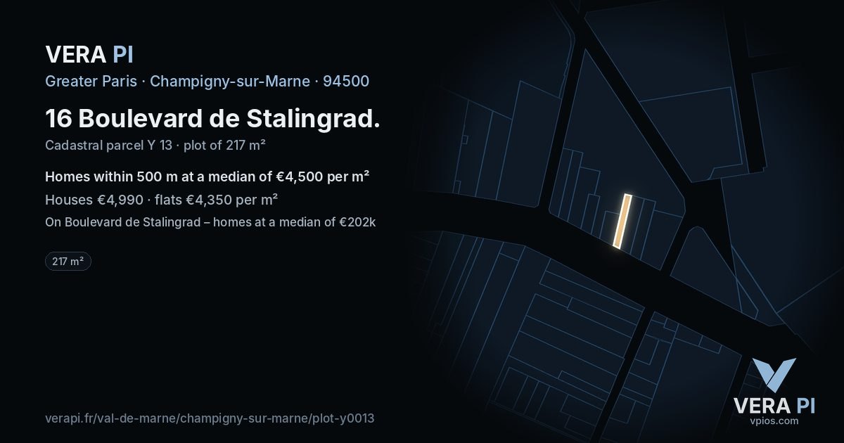16 Boulevard de Stalingrad, Champigny-sur-Marne at night – the plot lit, the parcels around coloured by the prices near them