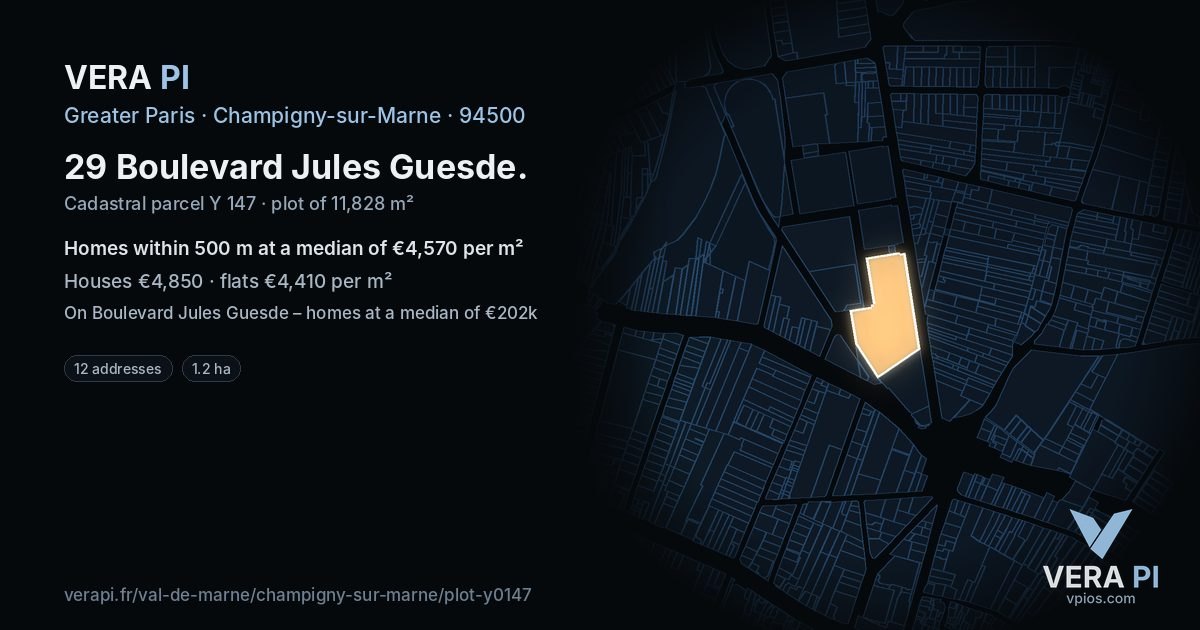 29 Boulevard Jules Guesde, Champigny-sur-Marne at night – the plot lit, the parcels around coloured by the prices near them