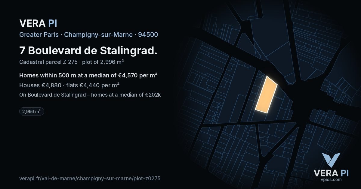 7 Boulevard de Stalingrad, Champigny-sur-Marne at night – the plot lit, the parcels around coloured by the prices near them