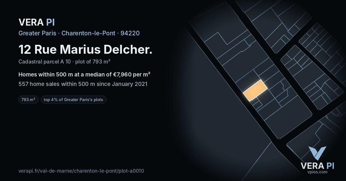 12 Rue Marius Delcher, Charenton-le-Pont at night – the plot lit, the parcels around coloured by the prices near them
