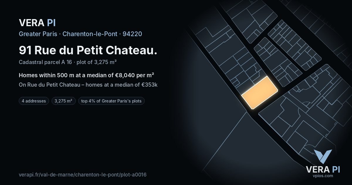 91 Rue du Petit Chateau, Charenton-le-Pont at night – the plot lit, the parcels around coloured by the prices near them