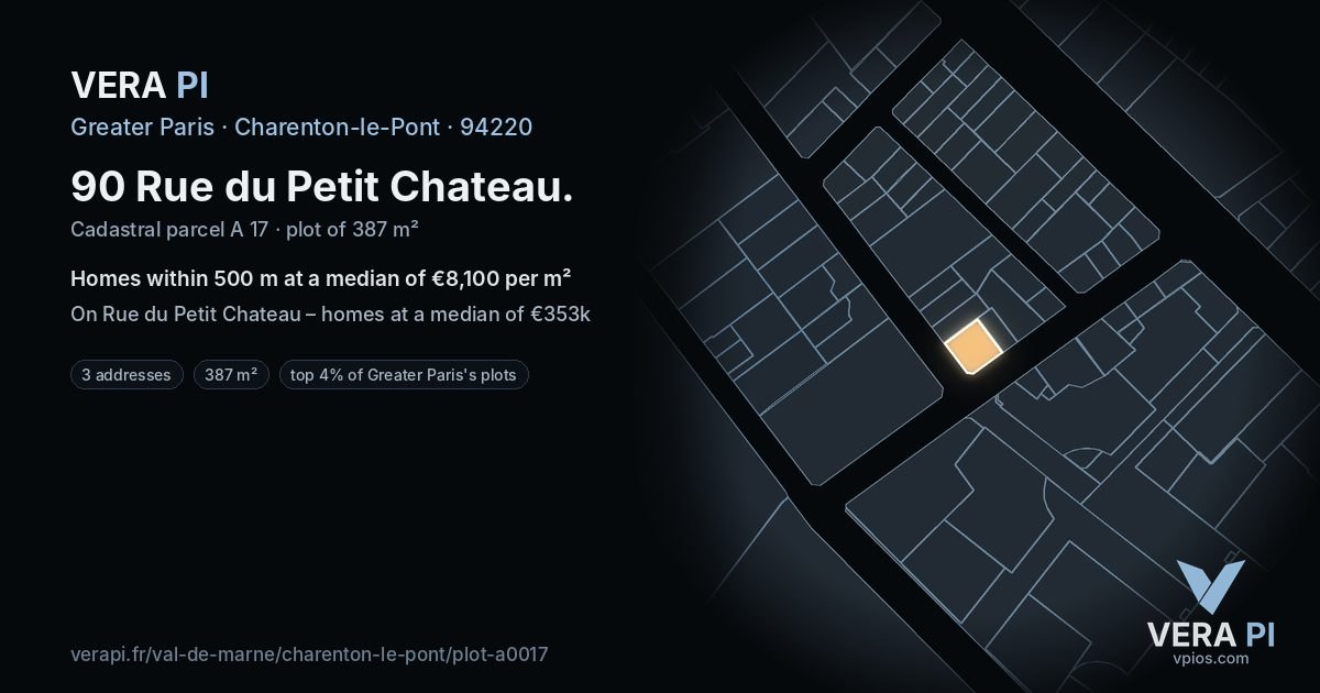 90 Rue du Petit Chateau, Charenton-le-Pont at night – the plot lit, the parcels around coloured by the prices near them