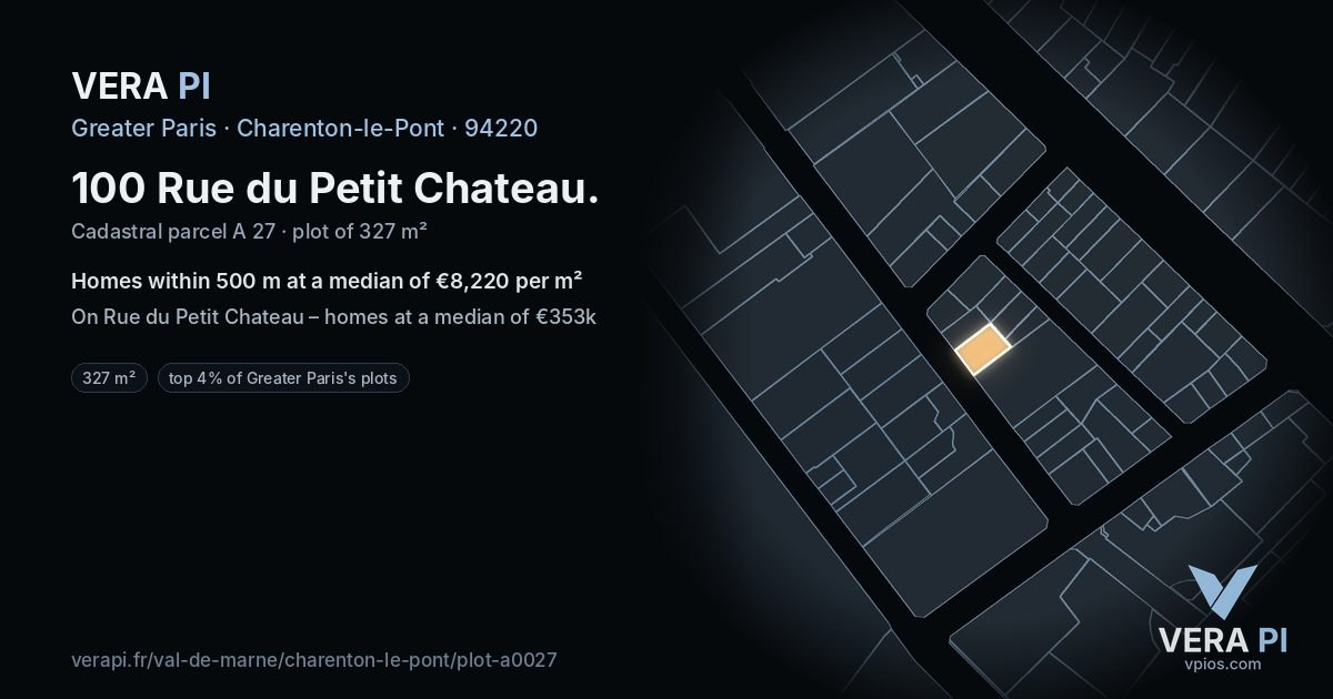 100 Rue du Petit Chateau, Charenton-le-Pont at night – the plot lit, the parcels around coloured by the prices near them
