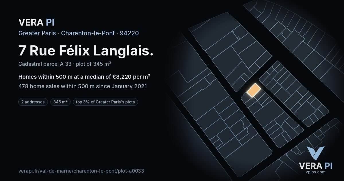 7 Rue Félix Langlais, Charenton-le-Pont at night – the plot lit, the parcels around coloured by the prices near them
