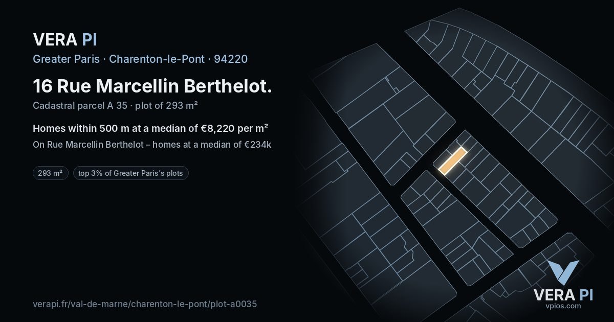 16 Rue Marcellin Berthelot, Charenton-le-Pont at night – the plot lit, the parcels around coloured by the prices near them