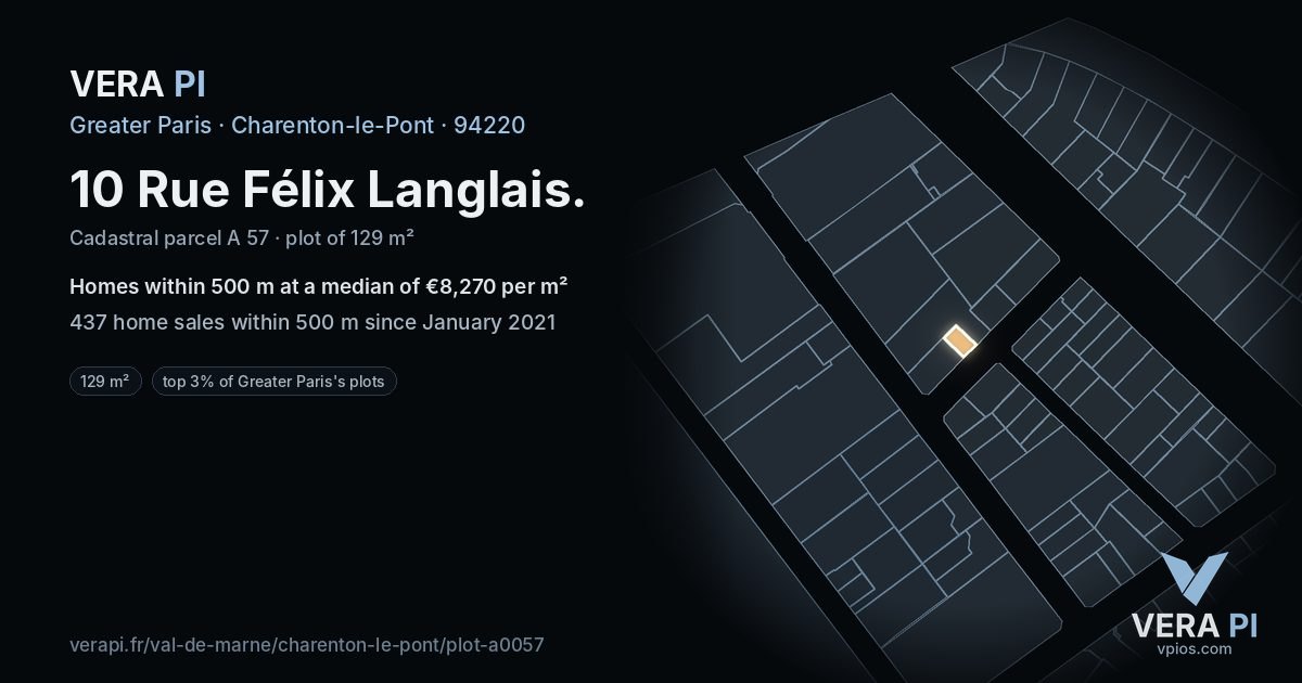 10 Rue Félix Langlais, Charenton-le-Pont at night – the plot lit, the parcels around coloured by the prices near them
