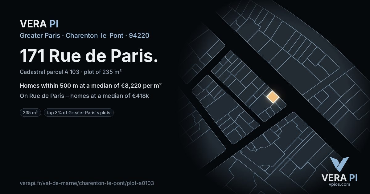 171 Rue de Paris, Charenton-le-Pont at night – the plot lit, the parcels around coloured by the prices near them