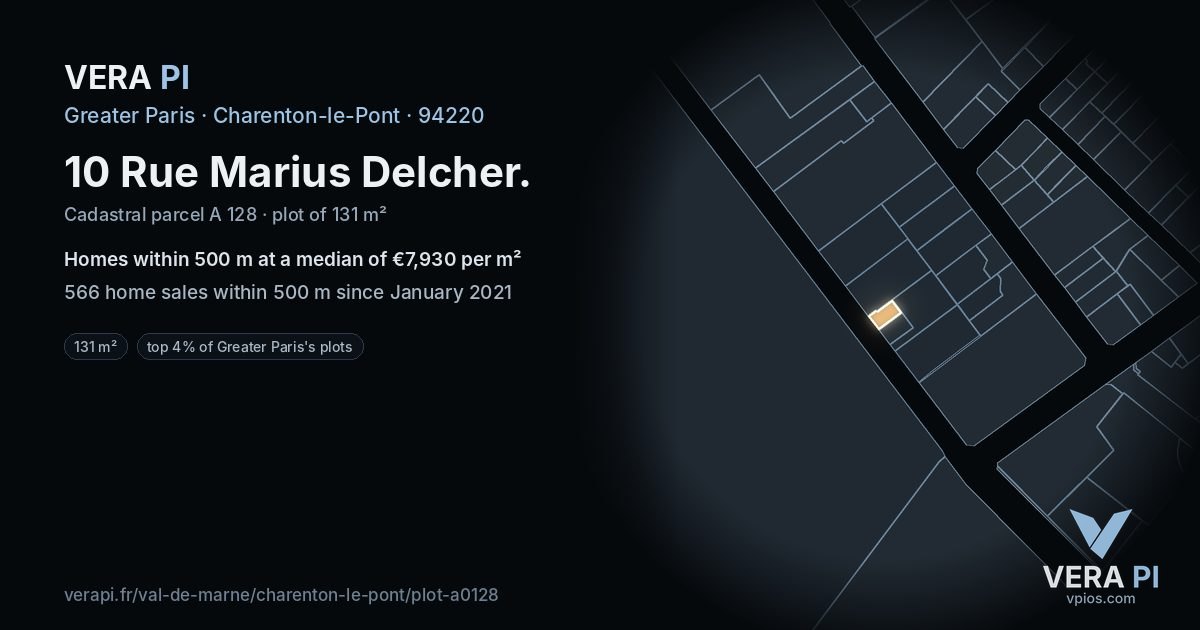 10 Rue Marius Delcher, Charenton-le-Pont at night – the plot lit, the parcels around coloured by the prices near them