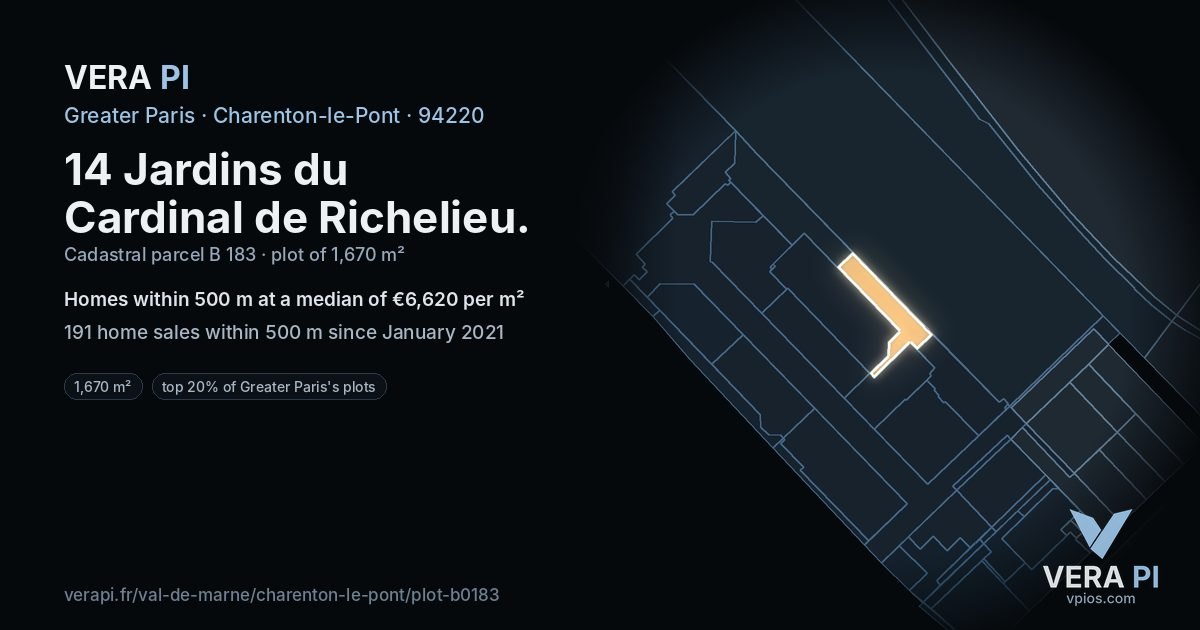 14 Jardins du Cardinal de Richelieu, Charenton-le-Pont at night – the plot lit, the parcels around coloured by the prices near them