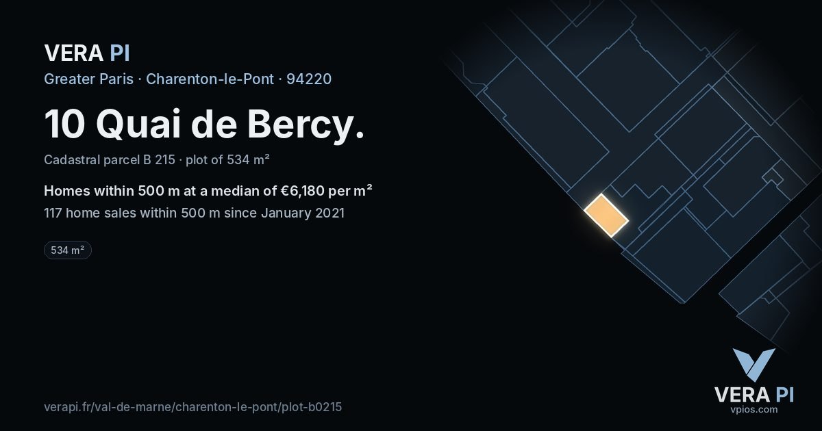 10 Quai de Bercy, Charenton-le-Pont at night – the plot lit, the parcels around coloured by the prices near them